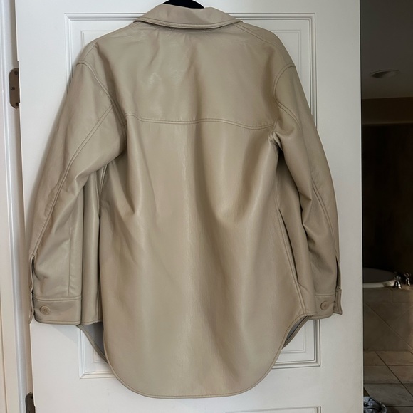 Aritzia vegan leather jacket - Picture 5 of 5